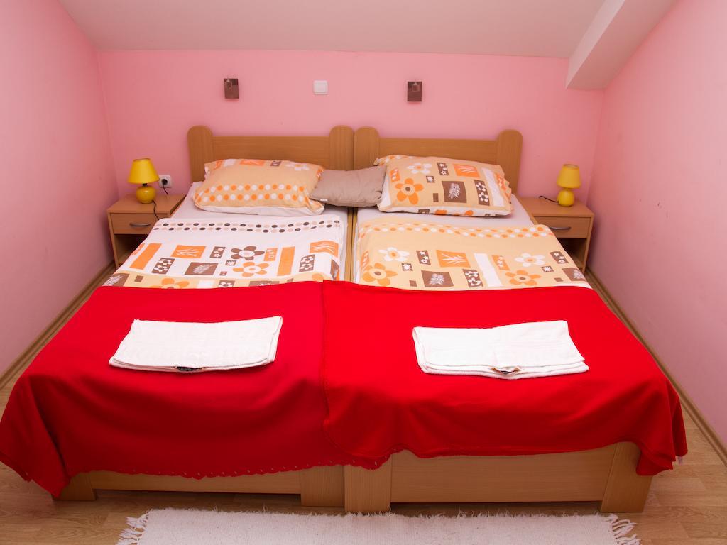 Guest House Pri Treh Lipah Ptuj Luaran gambar